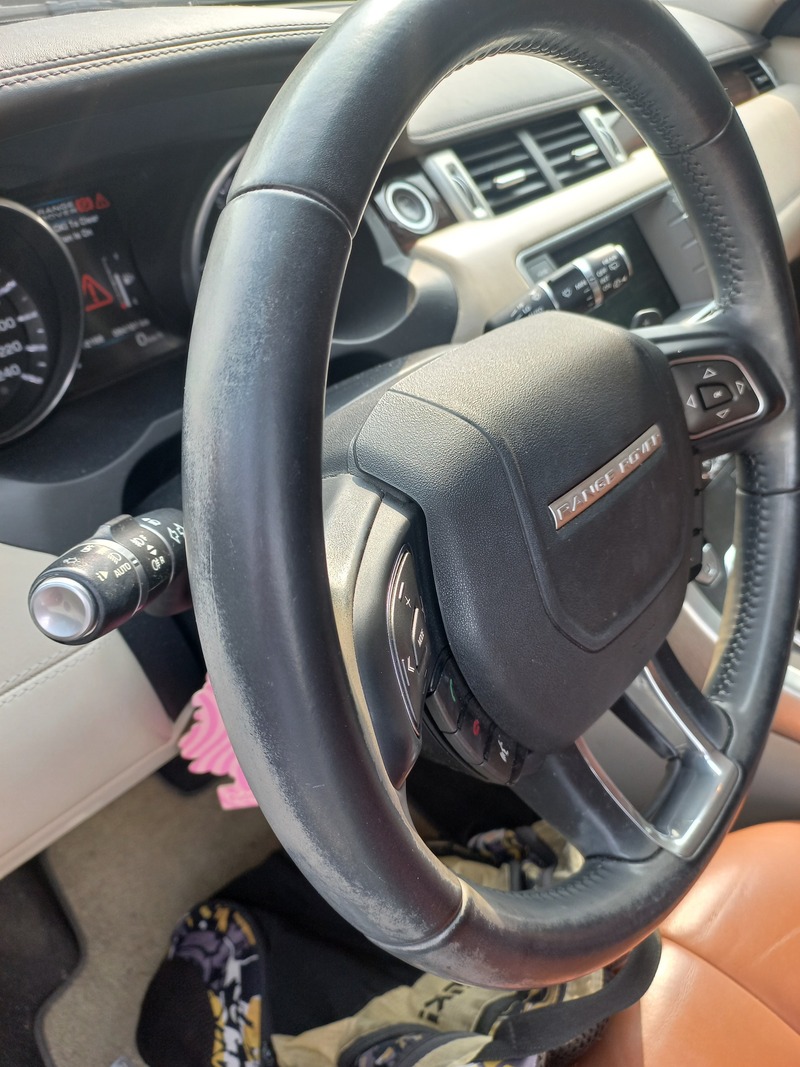 Used 2013 Range Rover Evoque for sale in Dubai